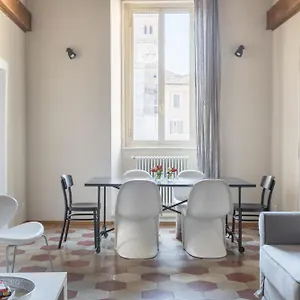 Mami's Trastevere With Private Terrace Apartment